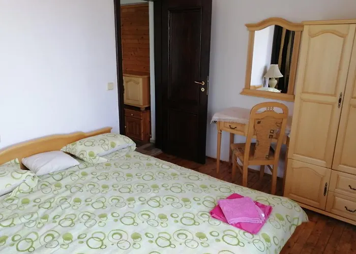 елида Къща за гости 2*