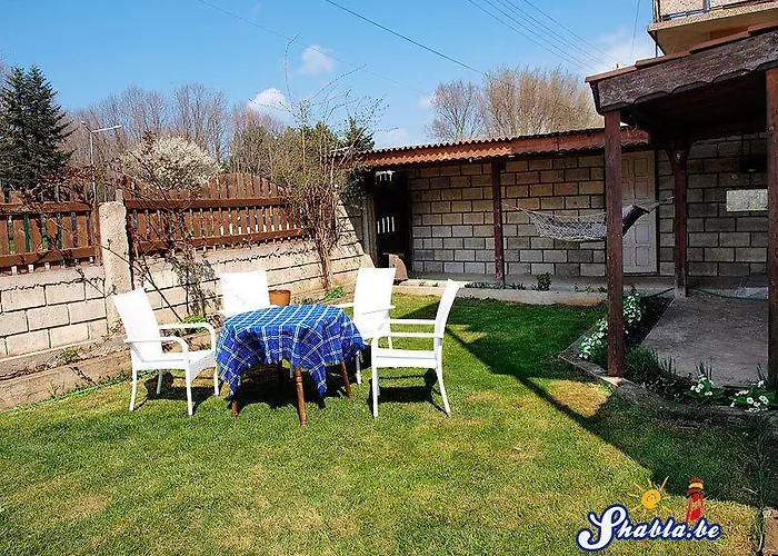 Къща за гости елида